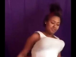 boob dance by hot Indian girl
