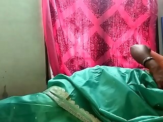 desi  indian piping hot tamil telugu kannada malayalam hindi cheating wife vanitha wearing  saree showing big gut and shaved pussy unnerve hard gut unnerve nip rubbing pussy misuse
